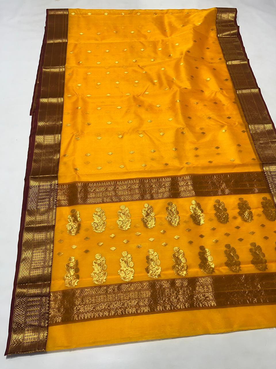 Chanderi Handloom Handwoven Traditional With Blouse Saree's